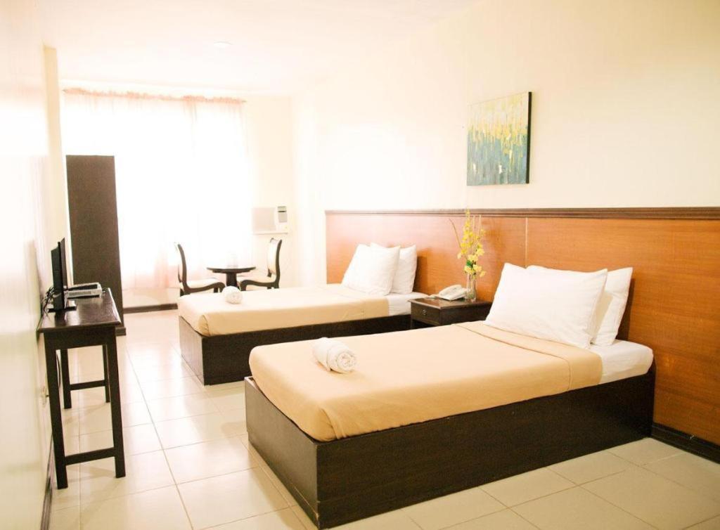 อติ-อติฮัน เฟสติวัล โฮเต็ล Hostel กาลิโบ ภายนอก รูปภาพ