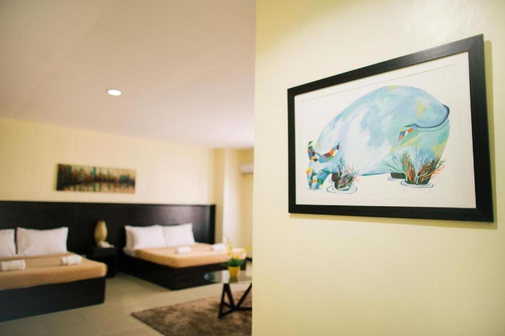อติ-อติฮัน เฟสติวัล โฮเต็ล Hostel กาลิโบ ภายนอก รูปภาพ