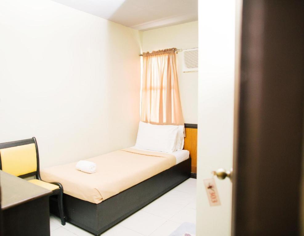 อติ-อติฮัน เฟสติวัล โฮเต็ล Hostel กาลิโบ ภายนอก รูปภาพ