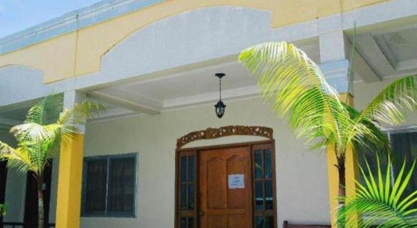 อติ-อติฮัน เฟสติวัล โฮเต็ล Hostel กาลิโบ ภายนอก รูปภาพ